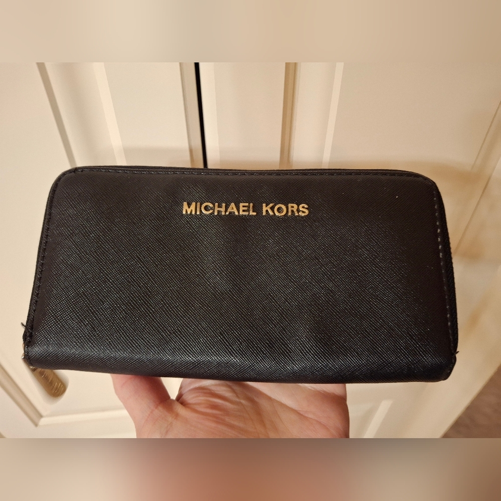 Michael Kors Black Wallet